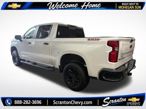 Certified 2024 Chevrolet Silverado 1500 LT Trail Boss w/ LT Trail Boss Premium Package AWD/4WD image 3