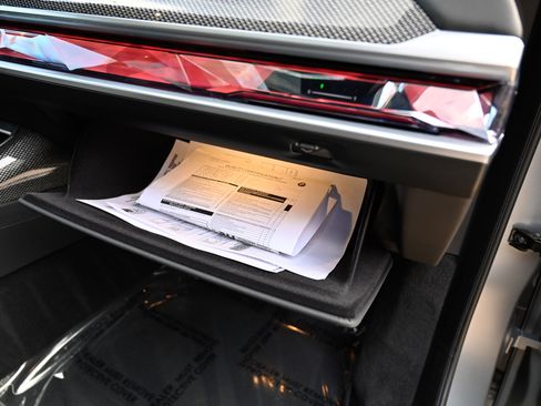 Used 2023 BMW 760i xDrive 760i xDrive image 66