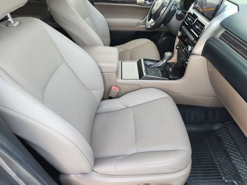 Used 2022 Lexus GX 460 Premium AWD/4WD image 14