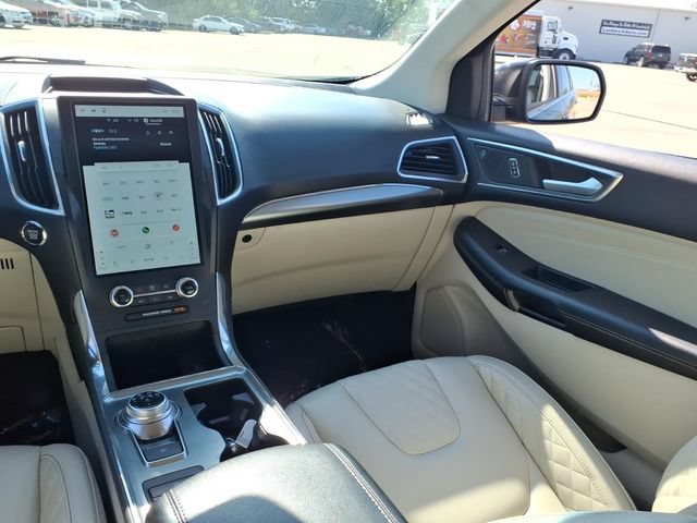 Used 2024 Ford Edge Titanium AWD/4WD image 8