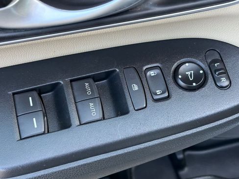 Used 2021 Honda CR-V EX-L image 15