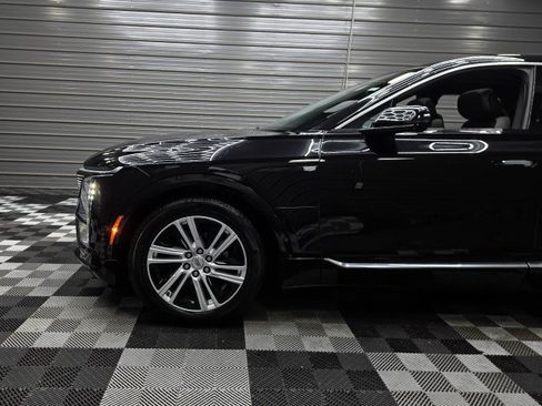 Used 2024 Cadillac Lyriq Tech w/ Driver Assist Package AWD/4WD image 43