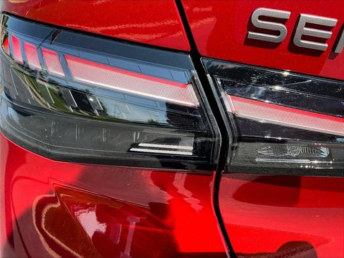 Used 2026 Nissan Sentra SV w/ SV Convenience Package FWD image 26