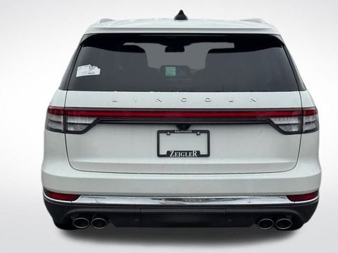 New 2026 Lincoln Aviator Reserve image 7