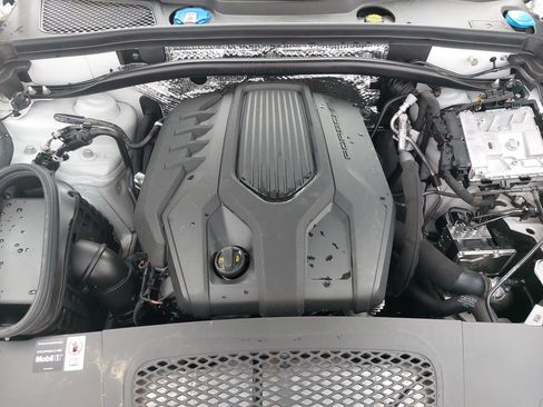 Used 2026 Porsche Macan AWD/4WD image 33