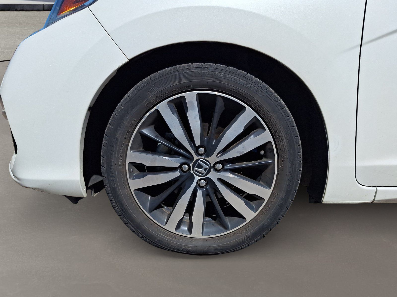 Used 2019 Honda Fit EX image 8
