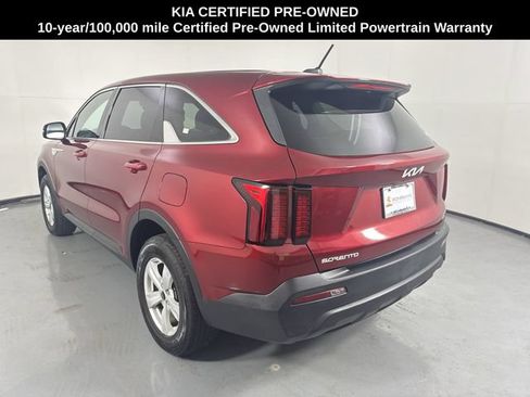 Certified 2023 Kia Sorento LX AWD/4WD image 29