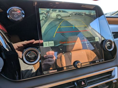 Used 2025 Lexus RX 350h image 19