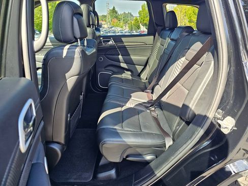Used 2020 Jeep Grand Cherokee Trackhawk AWD/4WD image 23