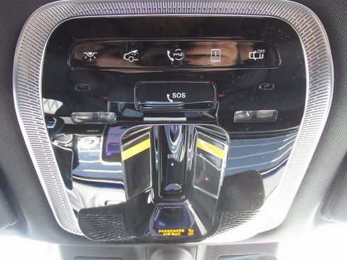 Used 2025 Mercedes-Benz S 63 AMG S image 31