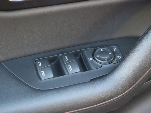 Used 2020 Chevrolet Blazer RS image 15