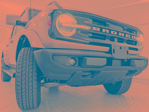 Certified 2025 Ford Bronco Outer Banks AWD/4WD image 25