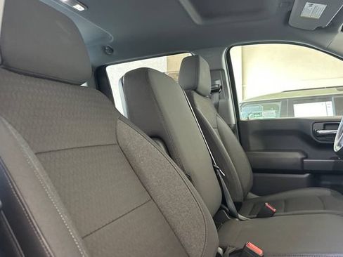 Used 2026 GMC Sierra 1500 Pro w/ Graphite Edition AWD/4WD image 15