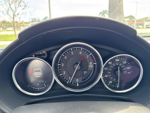 Used 2022 MAZDA MX-5 Miata RF Grand Touring RWD image 30