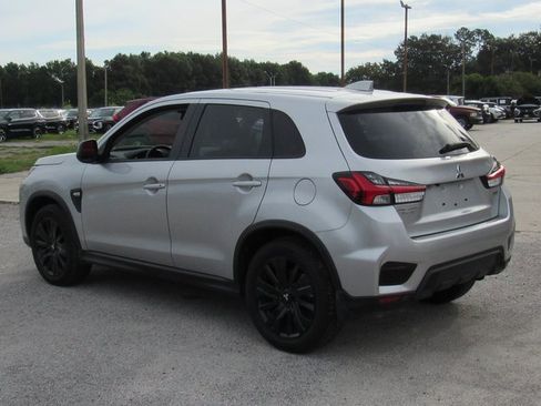 Used 2024 Mitsubishi Outlander Sport LE image 7