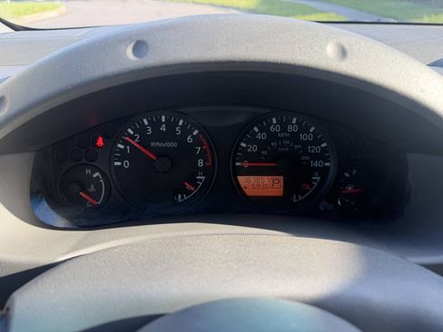 Used 2017 Nissan Frontier SV RWD image 8