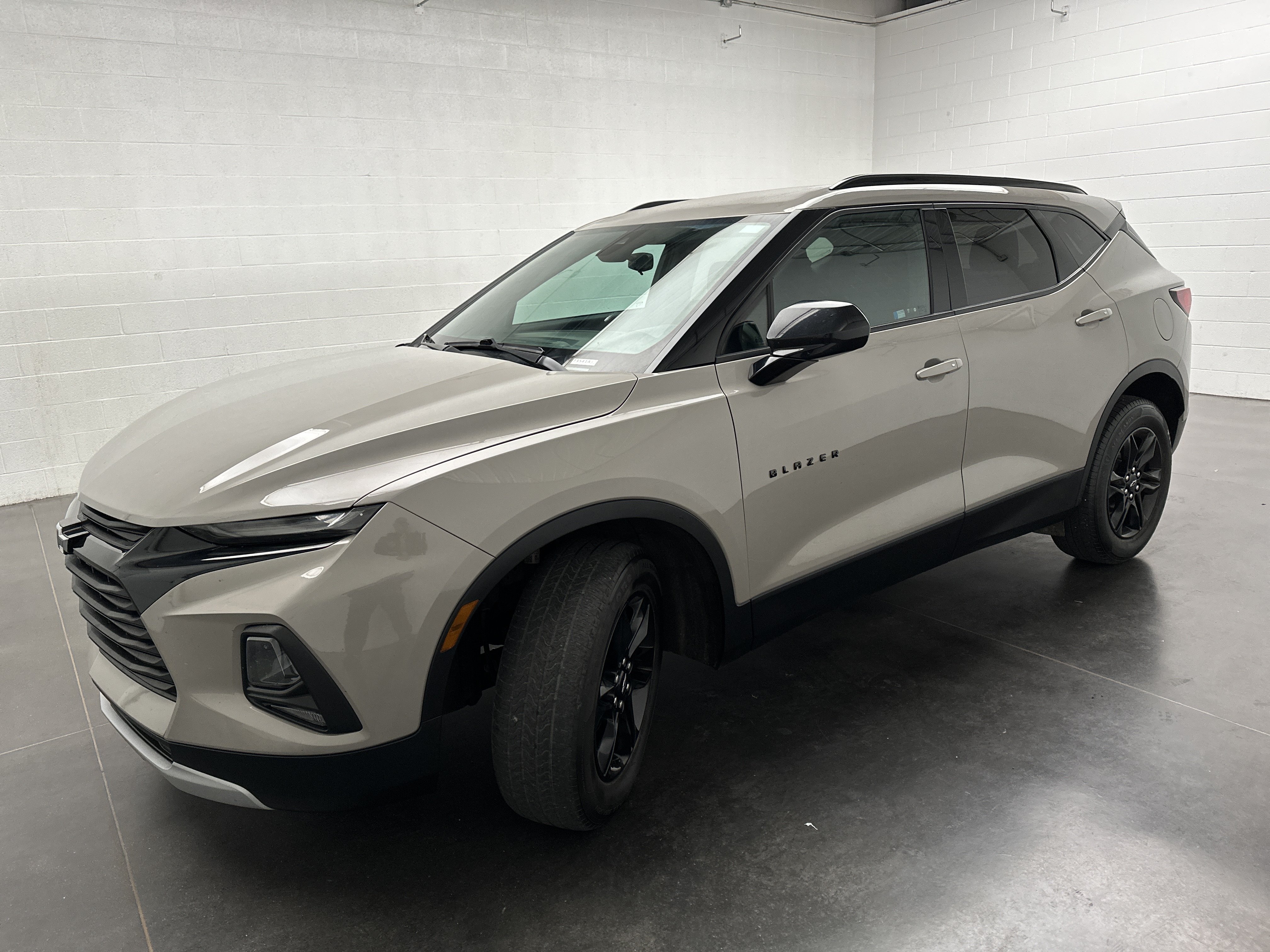 Used 2021 Chevrolet Blazer LT w/ Midnight/Sport Edition AWD/4WD image 4