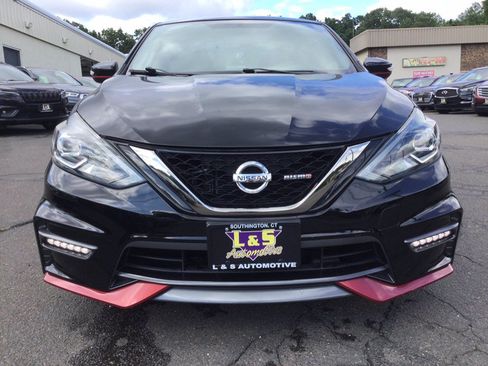 Used 2017 Nissan Sentra NISMO w/ NISMO Premium Package FWD image 4