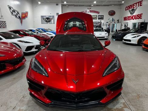 Used 2024 Chevrolet Corvette Stingray Premium Cpe w/ Z51 Performance Package RWD image 25