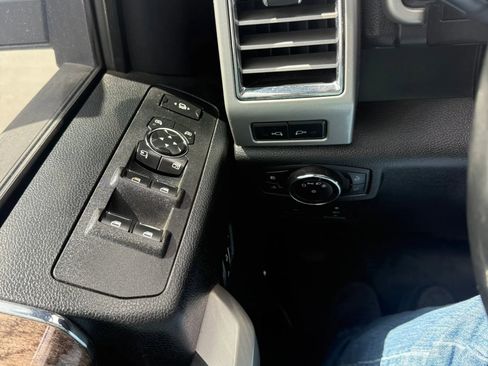 Used 2008 Ford F550 4x4 Super Cab Super Duty image 30
