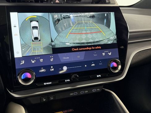 Used 2024 Lexus RZ 450e Premium image 19