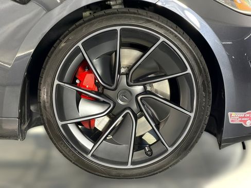 Used 2024 Tesla Model 3 Performance AWD/4WD image 13
