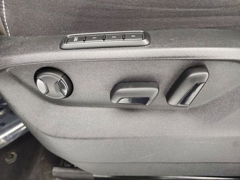 Used 2024 Volkswagen Atlas SEL image 22