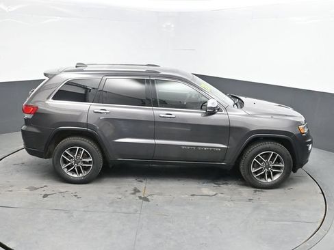 Used 2020 Jeep Grand Cherokee Limited w/ Luxury Group II AWD/4WD image 16