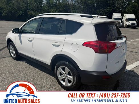 Used 2013 Toyota RAV4 XLE AWD/4WD image 3