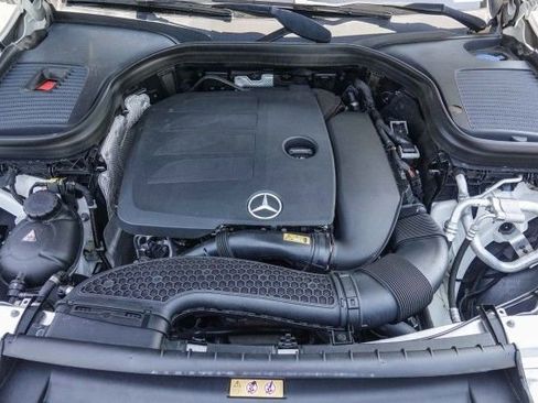 Used 2022 Mercedes-Benz GLC 300 image 27