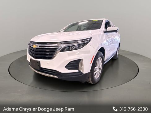 Used 2023 Chevrolet Equinox LT image 8