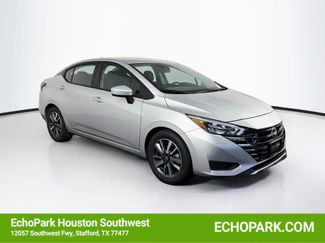 Used 2025 Nissan Versa SV FWD video 1