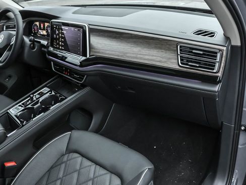New 2026 Volkswagen Atlas SEL Premium R-Line AWD/4WD image 41