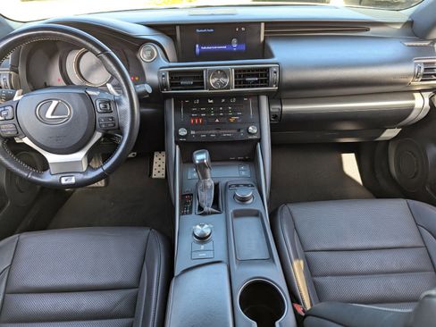 Used 2018 Lexus IS 300 F Sport image 14