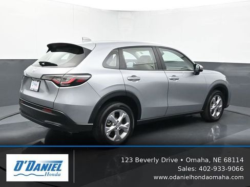 Used 2024 Honda HR-V LX image 6