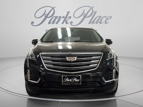 Used 2017 Cadillac XT5 Luxury FWD image 8