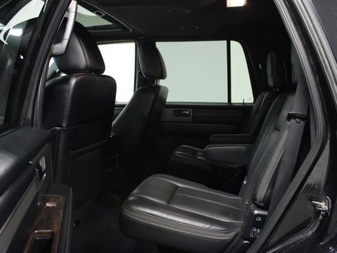 Used 2015 Ford Expedition Platinum AWD/4WD image 13
