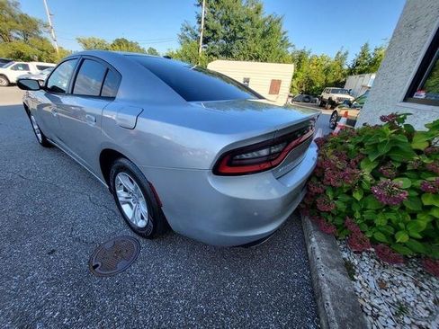 Used 2015 Dodge Charger SE w/ Popular Equipment Group image 5