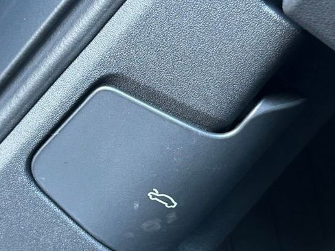 New 2025 Audi Q5 Premium Plus image 68