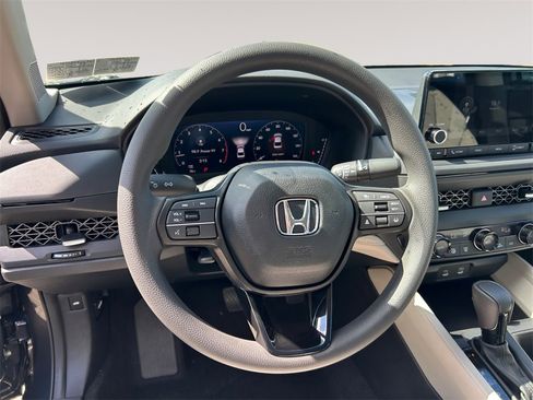 New 2025 Honda Accord SE image 12
