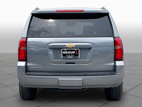 Used 2020 Chevrolet Tahoe LT w/ Luxury Package RWD image 5