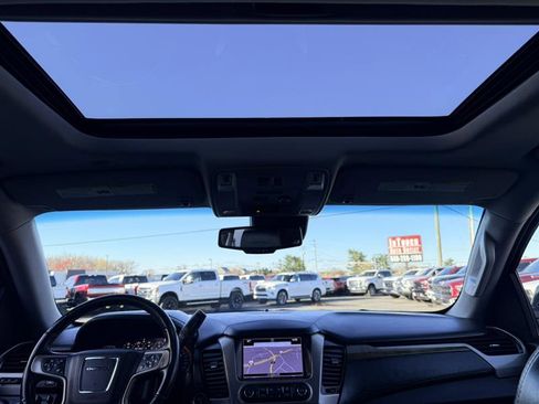 Used 2016 GMC Yukon XL Denali w/ Open Road Package AWD/4WD image 28
