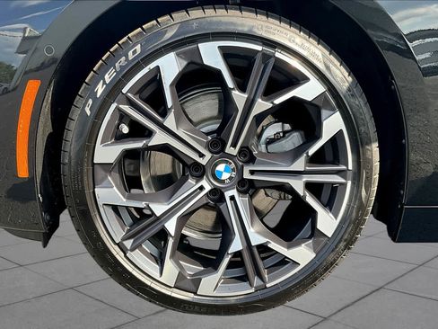 New 2025 BMW 230i Coupe w/ Premium Package RWD image 11