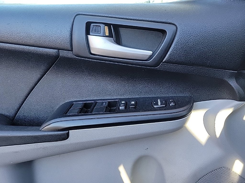 Used 2012 Toyota Camry LE w/ Protection Pkg FWD image 12
