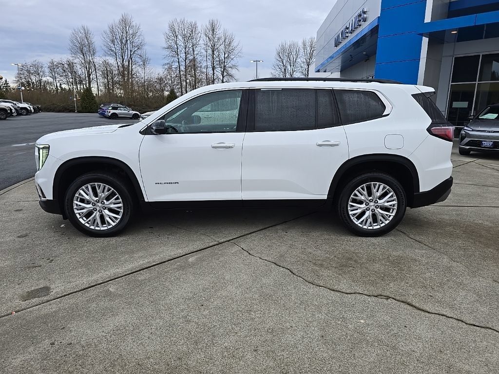 Used 2024 GMC Acadia Elevation AWD/4WD image 2