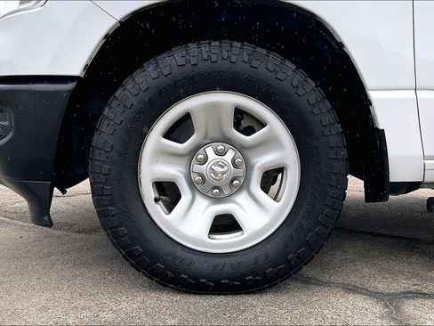 Used 2021 RAM 1500 Tradesman RWD image 34
