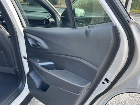 New 2026 Chevrolet Trax RS w/ Driver Confidence Package image 13