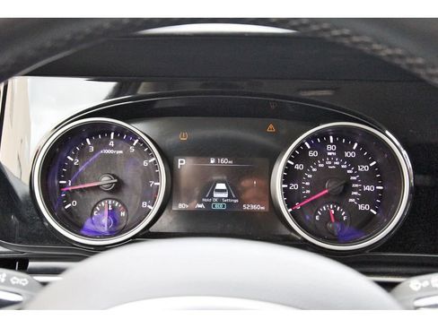 Used 2022 Kia Carnival SX FWD image 18