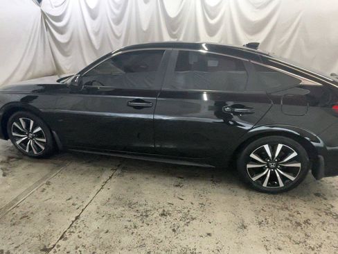 Used 2024 Honda Civic EX-L image 12