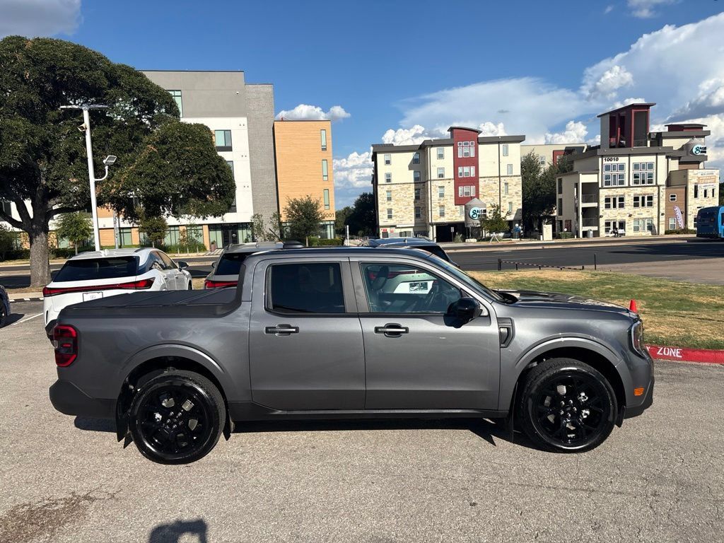 Used 2025 Ford Maverick Lariat w/ Black Appearance Package AWD/4WD image 6